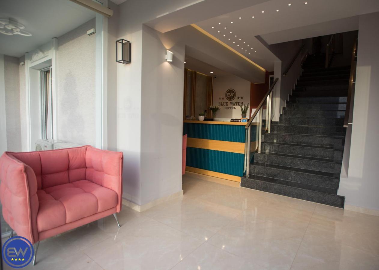 Blue Water Отель 4*