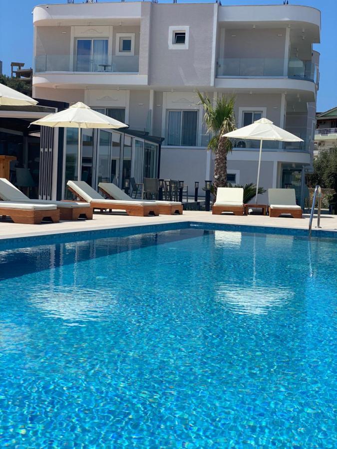 Готель Blue Water 4*