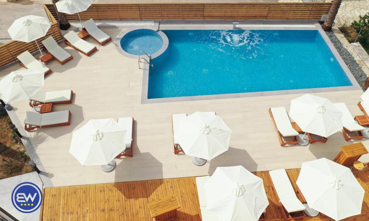 Blue Water Hotel Ksamil