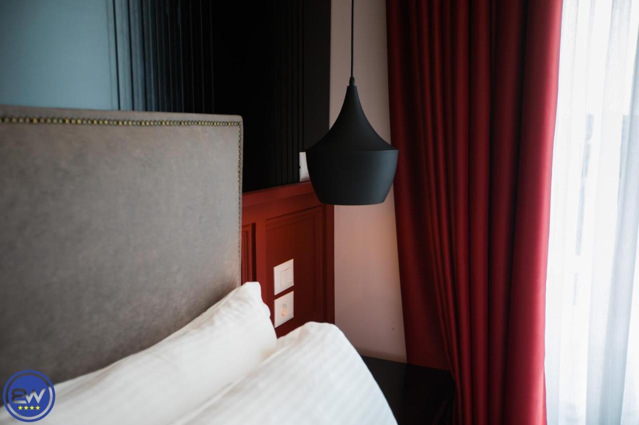 Blue Water Hotel 4*