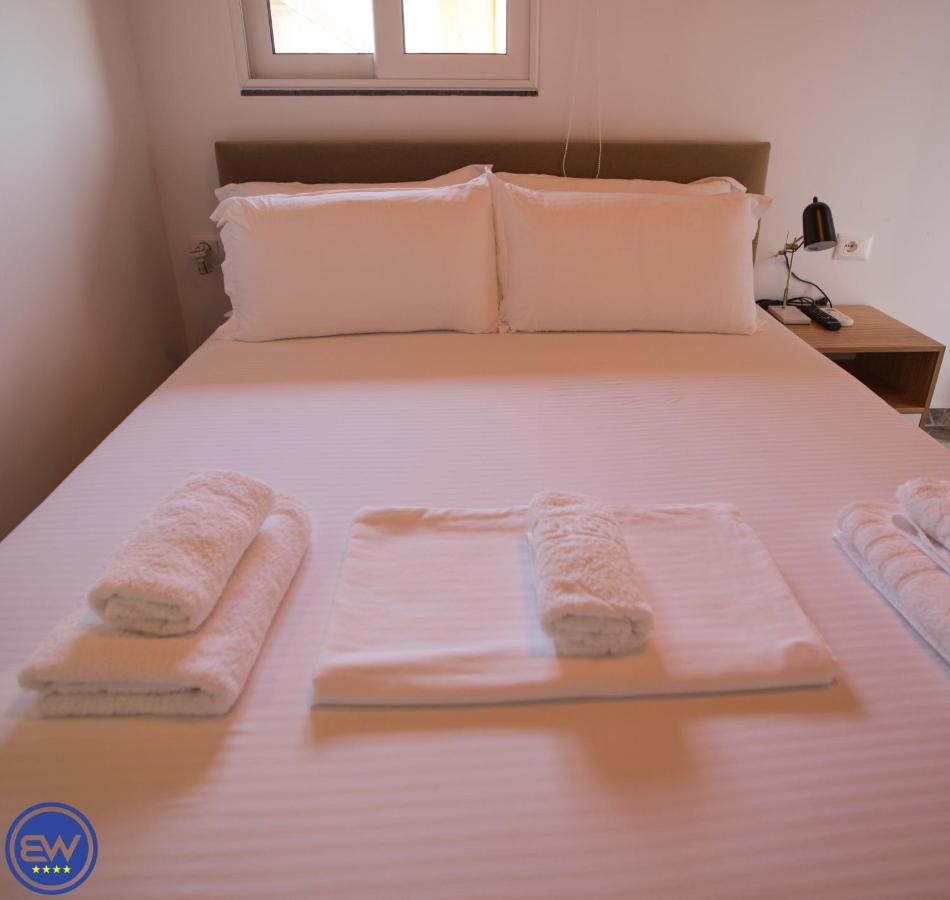 Blue Water Hotel Ksamil